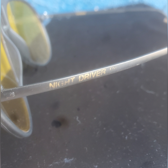 Vintage Night Driver Sunglasses. - Picture 12 of 16